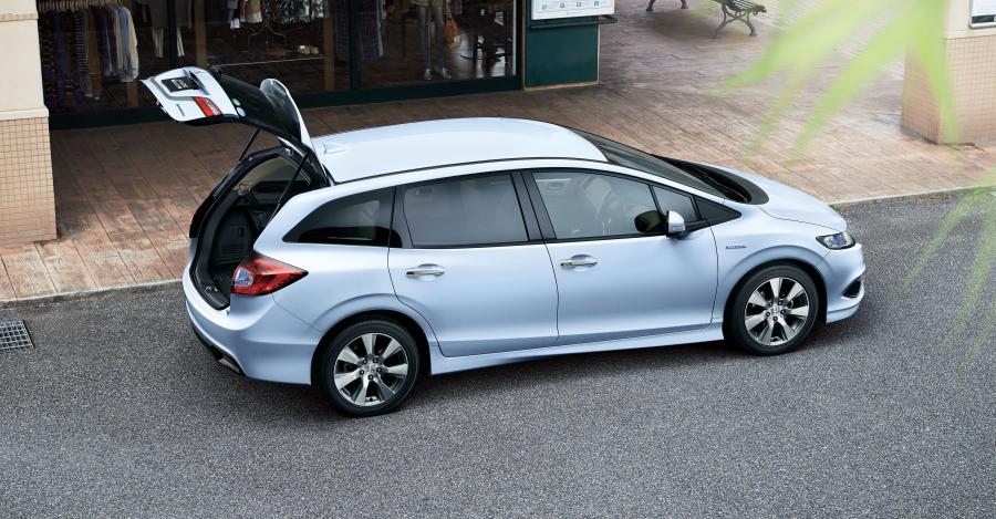  Honda Jade Hybrid 2015 года  (фото 22 из 30)